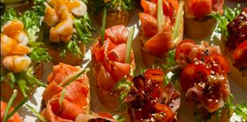 Брускетты и тарталетки на 5-10 персон